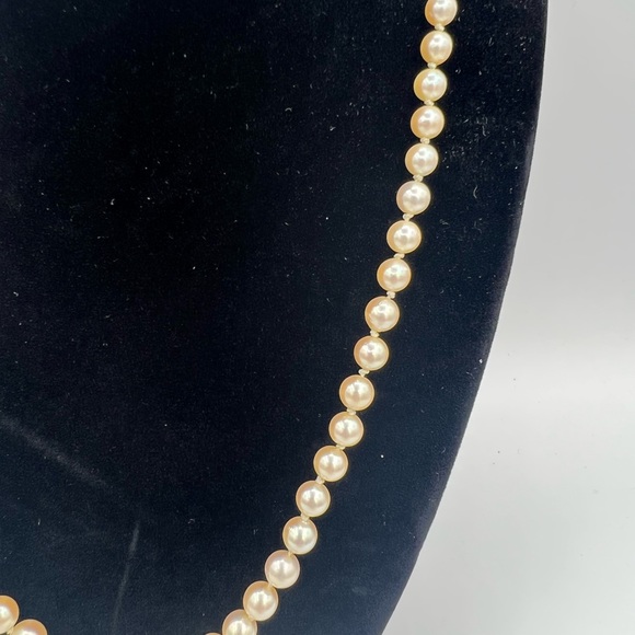 Cultured Pearl Necklace with Gold Clasp - Picture 6 of 11
